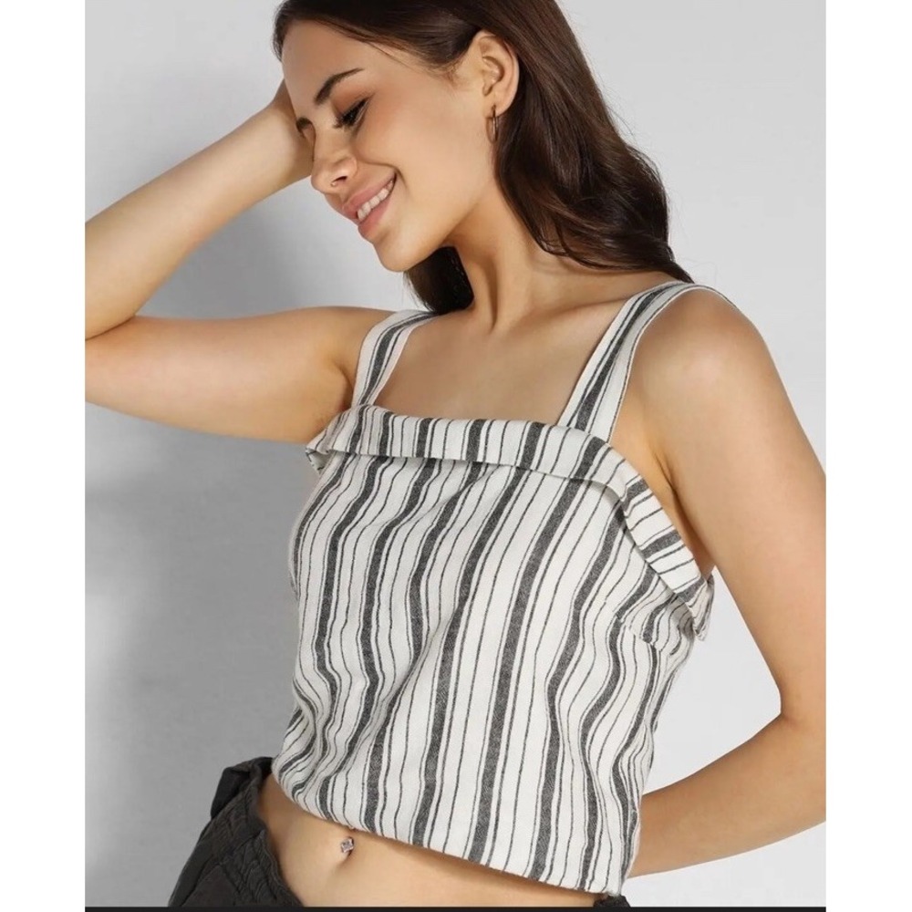 New American Eagle Womens Tank Top Crop Smocked White Striped Linen Blend Small